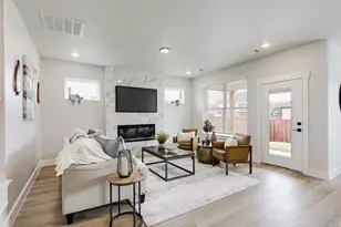 2610 Honor Ct, Sherman, TX 75092 - Photo 11