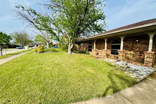 6010 Fawn Valley Ln, Rowlett, TX 75089 - Photo 5