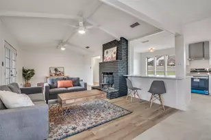 470 Marty Cir, Rockwall, TX 75087 - Photo 3