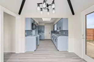 1513 Ginger Dr, Carrollton, TX 75007 - Photo 11