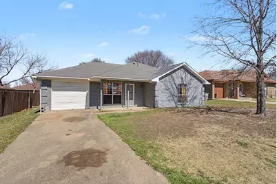 114 Prairie Creek Circle, Princeton, TX 75407 - Photo 3