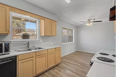 114 Prairie Creek Circle, Princeton, TX 75407 - Photo 13