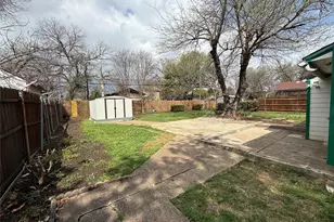 2515 Anzio Dr, Dallas, TX 75224 - Photo 11