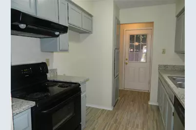 5708 Red Cactus Court, Arlington, TX 76017 - Photo 5