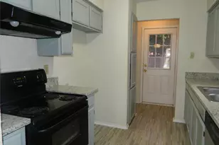 5708 Red Cactus Ct, Arlington, TX 76017 - Photo 5