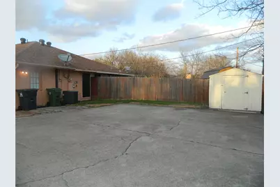 5708 Red Cactus Court, Arlington, TX 76017 - Photo 11