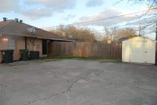 5708 Red Cactus Ct, Arlington, TX 76017 - Photo 11