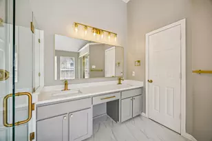 113 Lake Forest Ct, Garland, TX 75044 - Photo 33