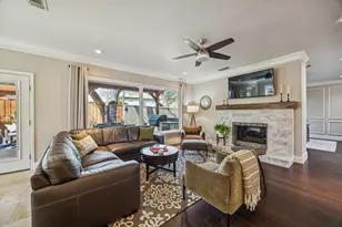 113 Lake Forest Ct, Garland, TX 75044 - Photo 15