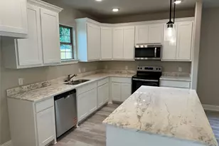 1802 Cumberland Dr, Garland, TX 75040 - Photo 5