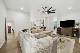 7410 Handen Dr, Rowlett, TX 75089 - Photo 1