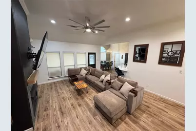 511 Emma Street, Grandview, TX 76050 - Photo 3