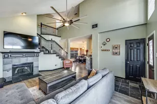 1357 Marken Ct, Carrollton, TX 75007 - Photo 7