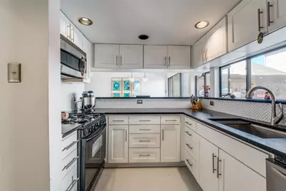 2852 Lee Street, Dallas, TX 75206 - Photo 9