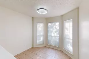 2842 Kingswood Dr, Garland, TX 75040 - Photo 9