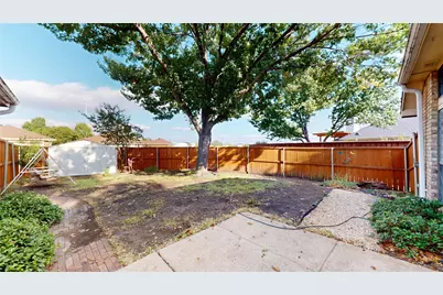 2842 Kingswood Drive, Garland, TX 75040 - Photo 29