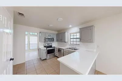 2842 Kingswood Drive, Garland, TX 75040 - Photo 11