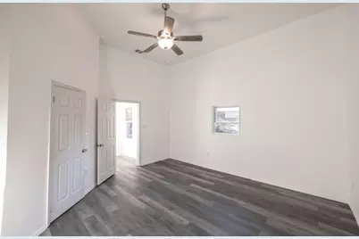 415 W 7th Street, Bonham, TX 75418 - Photo 7