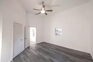 415 W 7th St, Bonham, TX 75418 - Photo 7