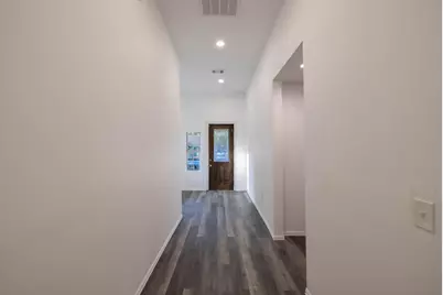 415 W 7th Street, Bonham, TX 75418 - Photo 13