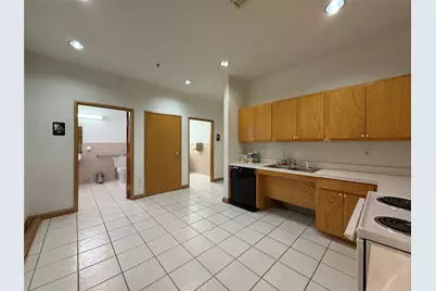 5208 Village Creek Drive #B, Plano, TX 75093 - Photo 13