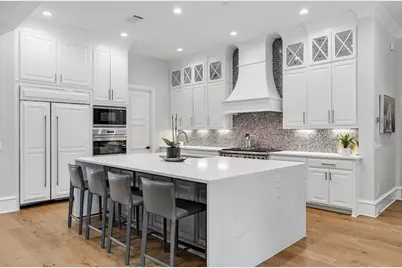 5713 Woodmont Court, Plano, TX 75093 - Photo 9