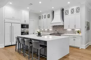 5713 Woodmont Ct, Plano, TX 75093 - Photo 9