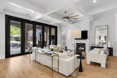 5713 Woodmont Court, Plano, TX 75093 - Photo 5