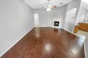 3916 Big Thicket Dr, Fort Worth, TX 76244 - Photo 5