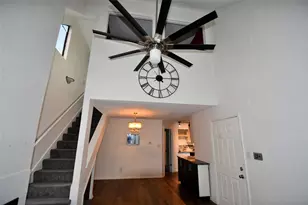 3121 Sondra Dr, Fort Worth, TX 76107 - Photo 3