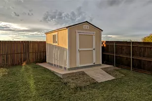 704 Rivers Creek Ln, Little Elm, TX 75068 - Photo 19