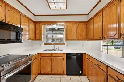 111 Blue Jay Street, Stephenville, TX 76401 - Photo 17