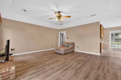 111 Blue Jay Street, Stephenville, TX 76401 - Photo 7