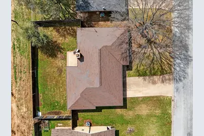 111 Blue Jay Street, Stephenville, TX 76401 - Photo 31