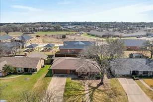 111 Blue Jay St, Stephenville, TX 76401 - Photo 3