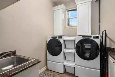 212 Cape Shore Drive, Mabank, TX 75143 - Photo 13