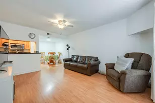 4327 Holland Ave, Dallas, TX 75219 - Photo 3