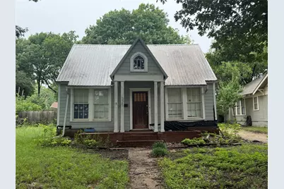 325 Virginia Avenue, Waxahachie, TX 75165 - Photo 1