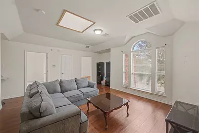 4525 Warbler Lane, Garland, TX 75043 - Photo 23