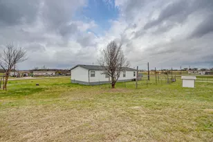 143 Carter Hills Ln, Weatherford, TX 76085 - Photo 35