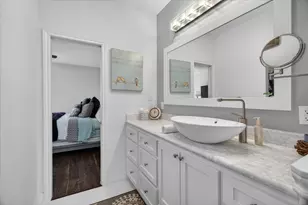 604 Warsaw St, Bayou Vista, TX 77563 - Photo 19