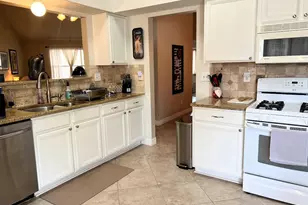 1964 Hobart Ln, Lewisville, TX 75067 - Photo 7