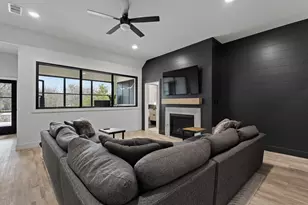 411 Kerfoot Dr, Gunter, TX 75058 - Photo 13