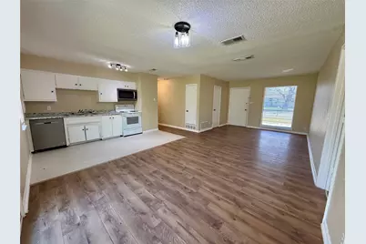 2603 Foxcroft Circle, Denton, TX 76209 - Photo 7