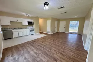 2603 Foxcroft Cir, Denton, TX 76209 - Photo 7