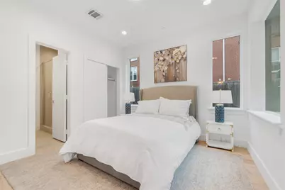 3915 N Hall Street #305, Dallas, TX 75219 - Photo 3