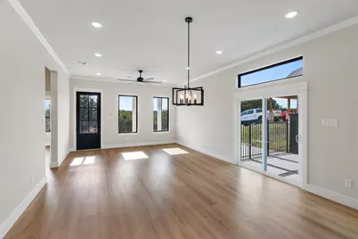 1118 Thicket Trail, Granbury, TX 76048 - Photo 5