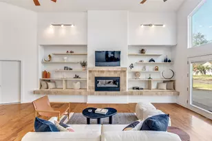 8702 San Fernando Way, Dallas, TX 75218 - Photo 3