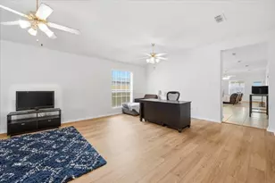 3205 Muleshoe Ln, Fort Worth, TX 76179 - Photo 5