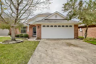 1010 Hayden Ct, Granbury, TX 76048 - Photo 1